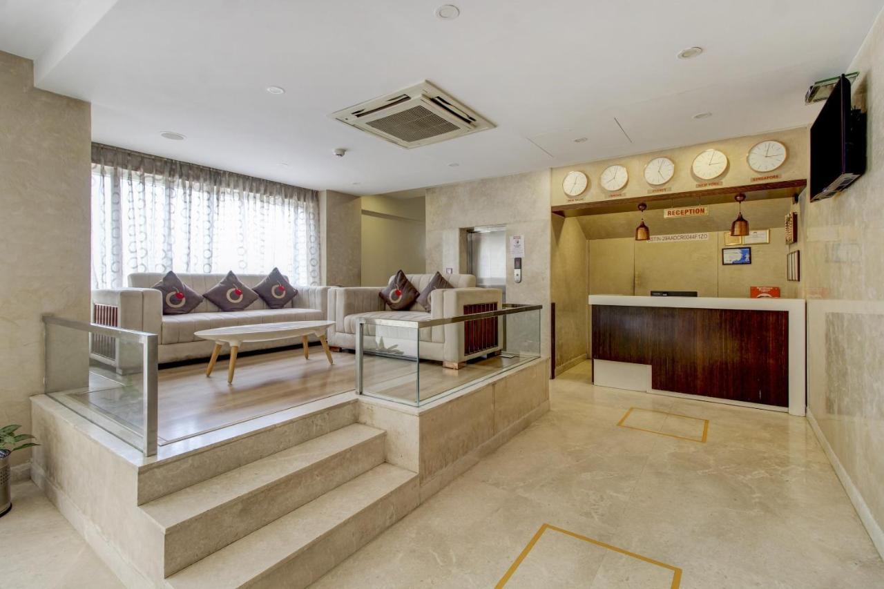 La Sara Regent Hotel Bangalore Ngoại thất bức ảnh