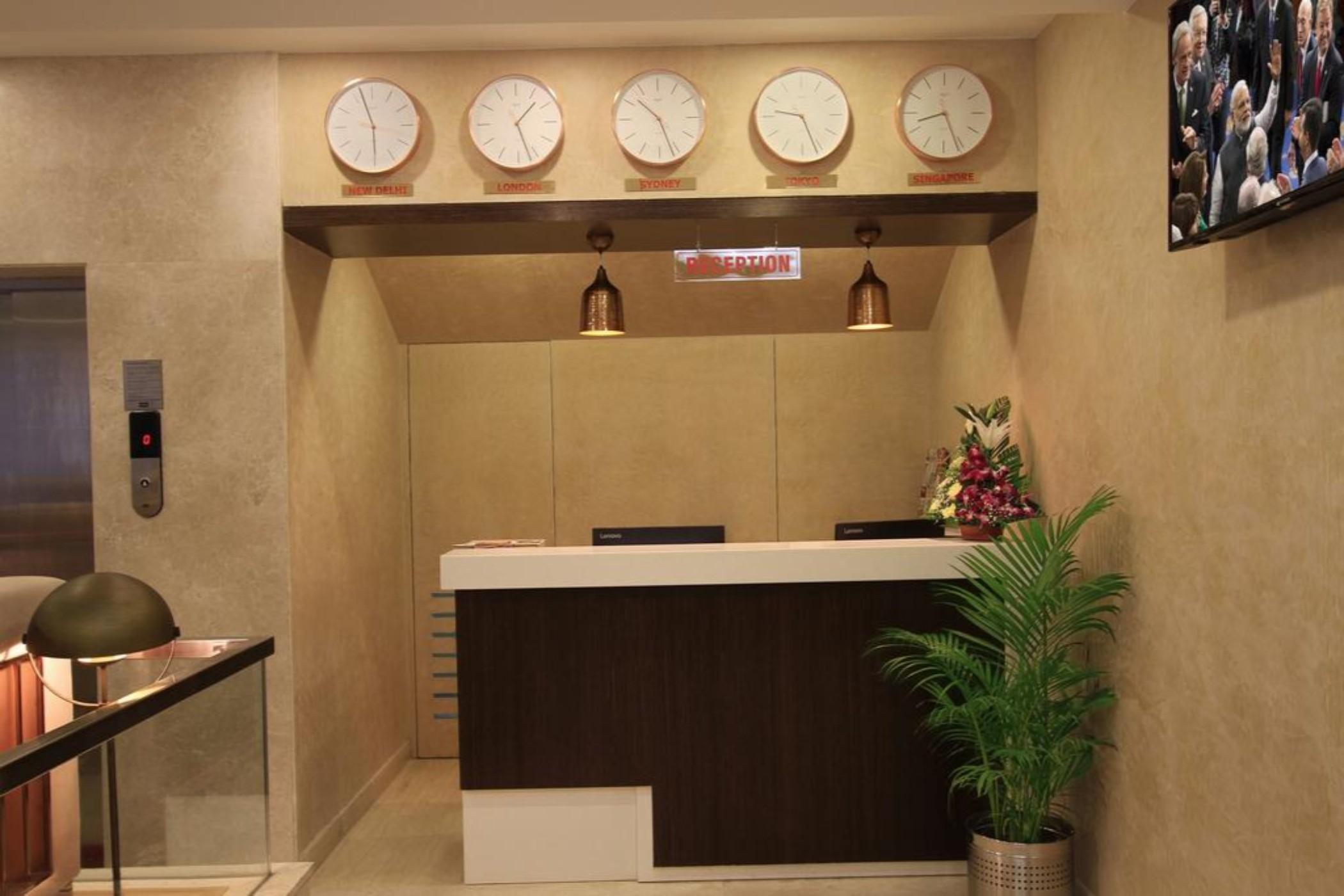 La Sara Regent Hotel Bangalore Ngoại thất bức ảnh